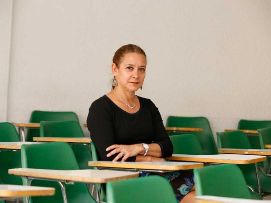 Decana Lorena Medina.