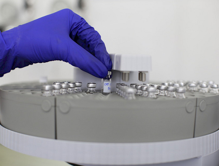 Laboratorio de vacunas FCB.- Foto Dirección de Comunicaciones