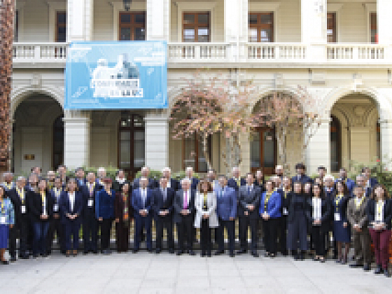 Académicos y autoridades de ocho universidades latinoamericanas en el primer Foro de Universidades de Países de la Alianza del Pacífico.