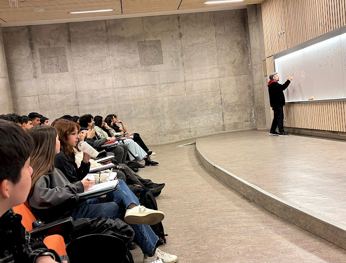 imagen correspondiente a la noticia: "Explorar la matemática desde una perspectiva profunda y desafiante"