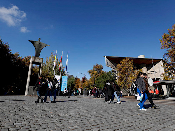 Fachada campus San Joaquín