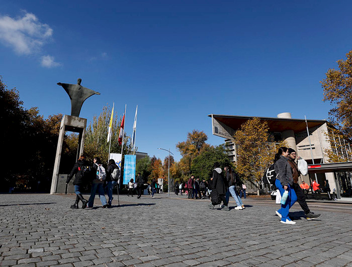 Fachada campus San Joaquín