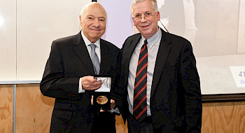 Vittorio Corbo junto a José Miguel Sánchez