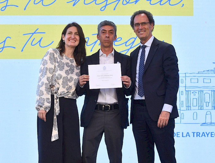 imagen correspondiente a la noticia: "Día de la Trayectoria Laboral UC 2025: una comunidad que se reconoce en el servicio"