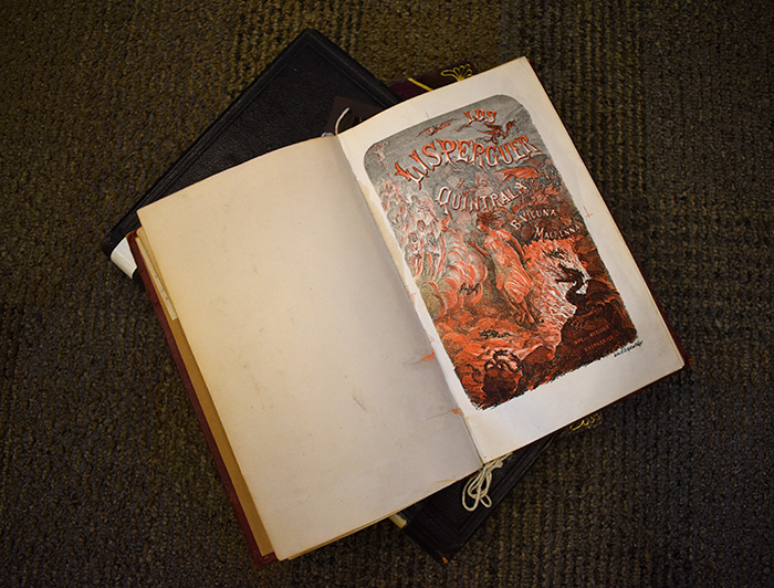 Vista interior del libro "Los Lisperguer y la Quintrala"