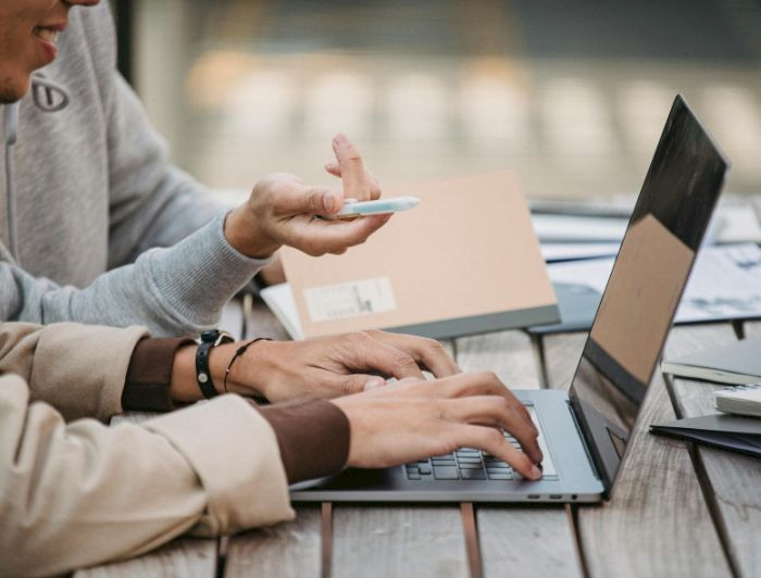 imagen correspondiente a la noticia: "164 profesionales se gradúan del Magíster UC Online"