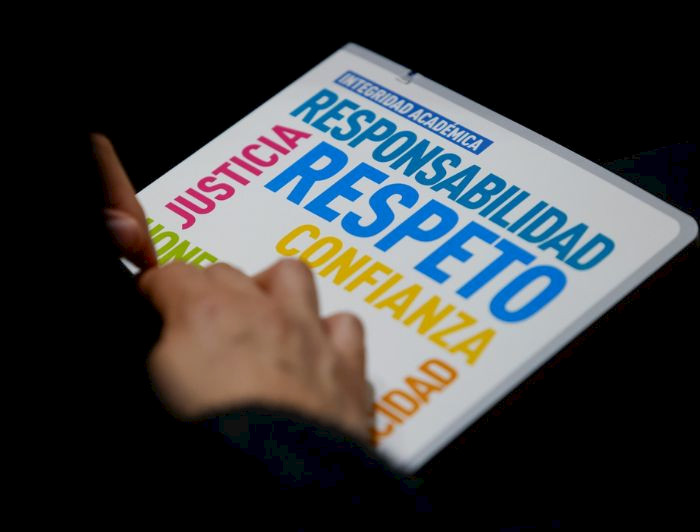 imagen correspondiente a la noticia: "Destacan relevancia de integridad académica y uso ético de la inteligencia artificial"