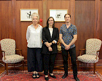 Autoridades Universidad de Melbourne con vicerrectora María Montt