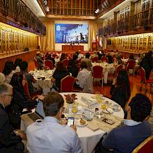 Vista general del Foro, aula magna Manuel José Irarrázaval. Créditos: Karina Fuenzalida