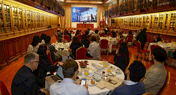 Vista general del Foro, aula magna Manuel José Irarrázaval. Créditos: Karina Fuenzalida