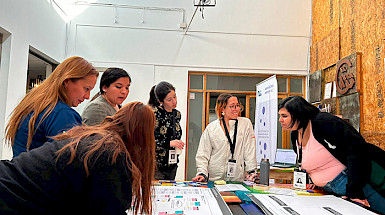 Equipo de Observatorio Ambiental trabajando en el desarrollo de la plataforma en conjunto con la comunidad.