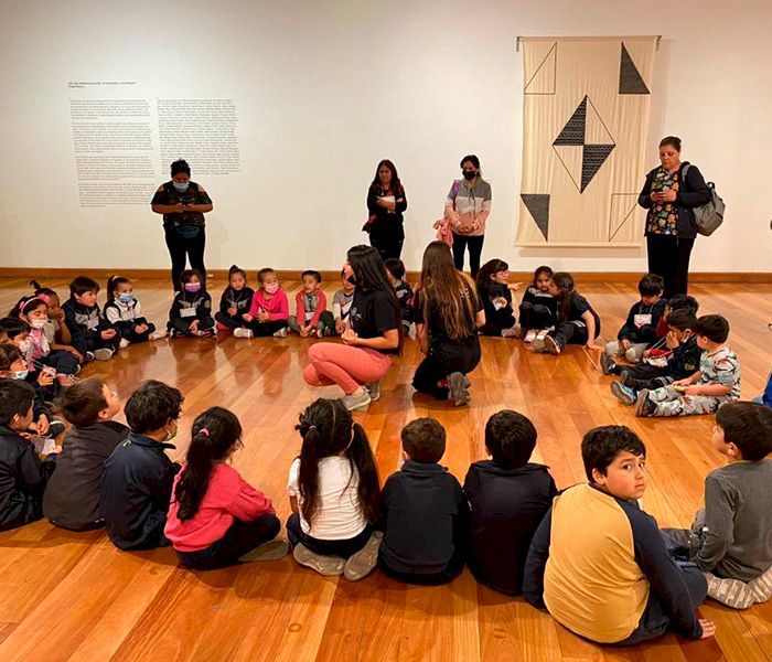 Taller para niños en MAVI UC