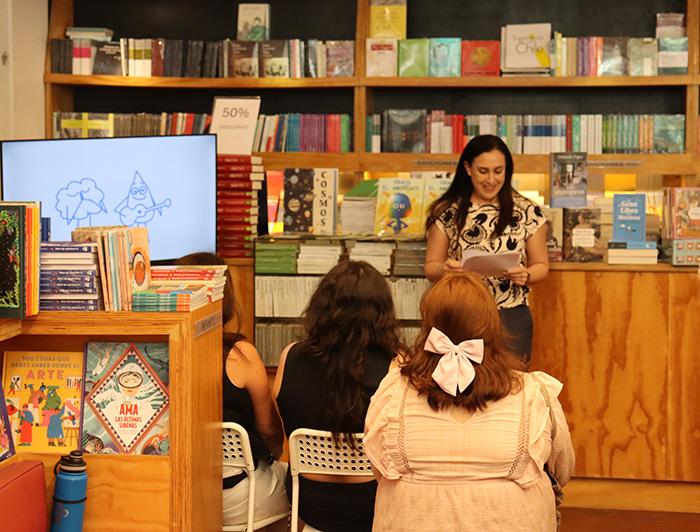 Lanzamiento del libro en Librerías UC de Campus San Joaquín.