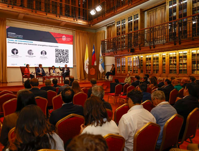 Seminario de la cátedra Desafíos regulatorios en energía 2026-2030