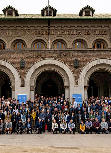 Grupo de participantes de la IPCC en Campus Oriente UC.