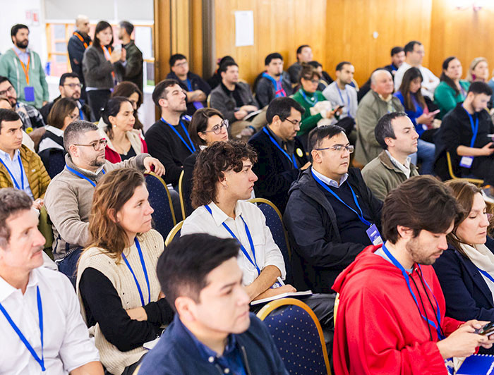 imagen correspondiente a la noticia: "Iniciativa Más para Chile ofrece 100 becas para formar a los futuros líderes locales del país"