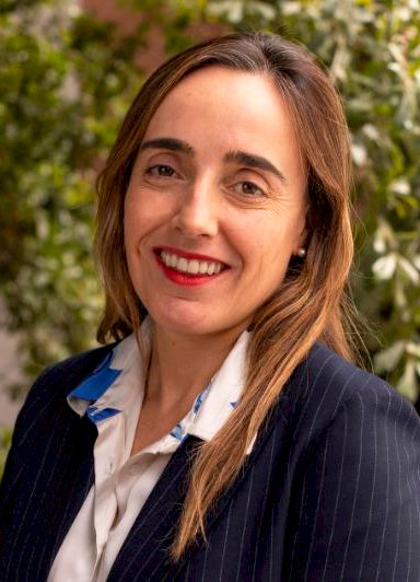 https://www.uc.cl/universidad/vicerrectorias/vicerrectoria-de-inteligencia-digital/vicerrectora-de-inteligencia-digital/