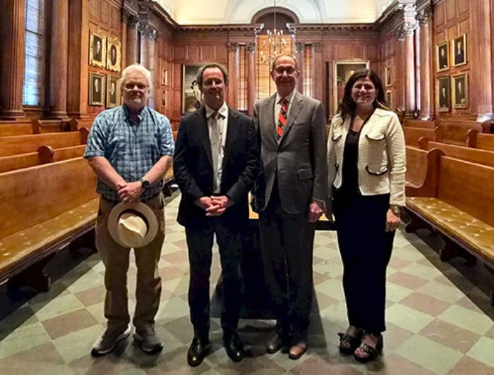 John Londregan, el rector UC Juan Carlos de la Llera; Chrsitopher Eisgruber e Isabel Alarcón