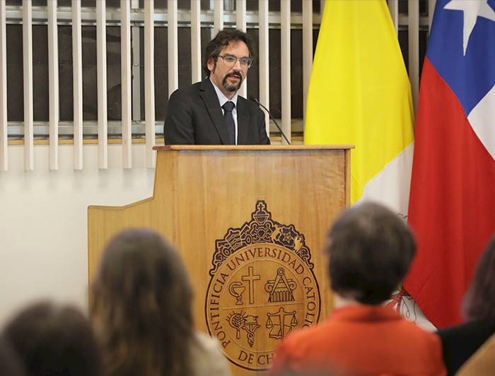 imagen correspondiente a la noticia: "Alfredo Gaete asume la dirección del campus Villarrica con foco en el territorio"