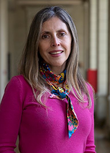 María Elena Santibañez