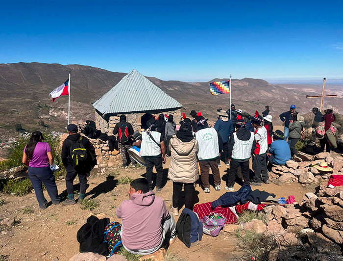Comunidad reunida en el norte de Chile