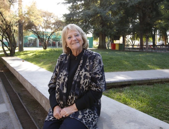 Gloria Montenegro