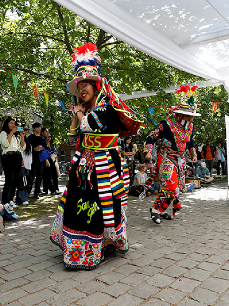 Mes de la Interculturalidad - Encuentro de las Culturas
