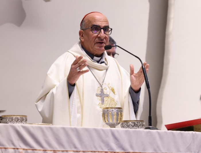 imagen correspondiente a la noticia: "Cardenal Chomali llama a dignificar la vocación pública en carta a los políticos"