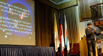 Una de las charlas del año pasado, realizada en el Aula Magna Manuel José Irarrázaval.