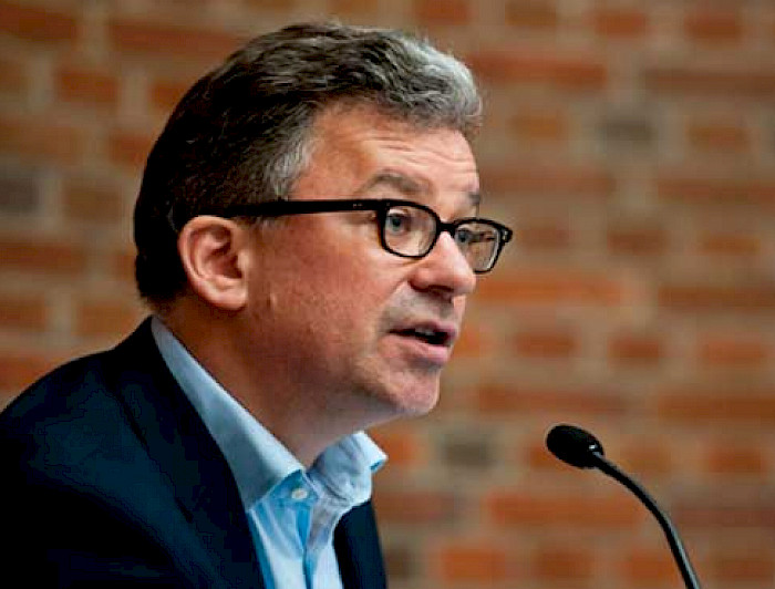 imagen correspondiente a la noticia: "Biógrafo Papa Francisco: “La Iglesia chilena tiene que pasar por el fuego, tiene que ser purificada”"