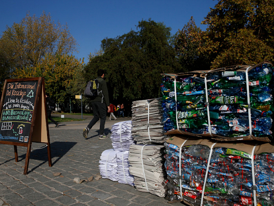 Parte del material recolectado en la Campaña "Nos hacemos cargo de nuestros residuos" de la Dirección de Sustentabilidad.