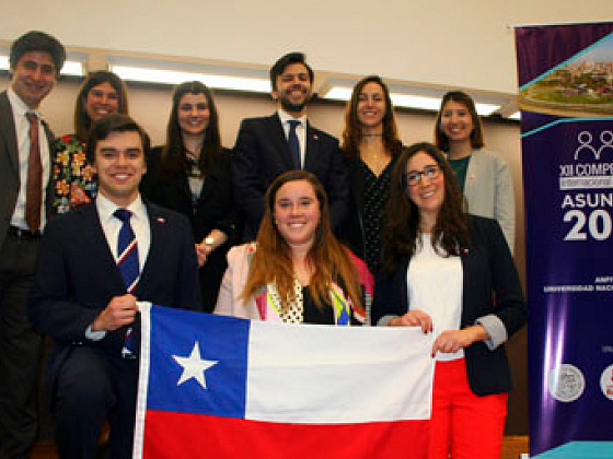 Los integrantes del equipo de Derecho UC que participaron en la Competencia Internacional de Arbitraje.
