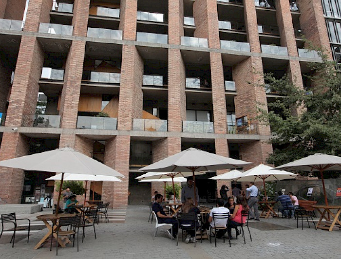 Fachada Facultad de Medicina