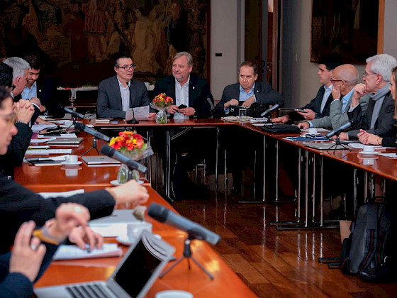 Líderes de la Universidad de Los Andes de Colombia, el TEC de Monterrey y la UC se reunieron en Bogotá.
