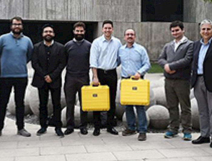 imagen correspondiente a la noticia: "Investigadores de Ciencia de la Computación UC se adjudicaron fondos para limpiar plantas solares con robots"