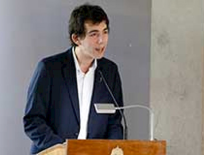 imagen correspondiente a la noticia: "Con nuevos titulados se celebró el Día de la Facultad de Teología"