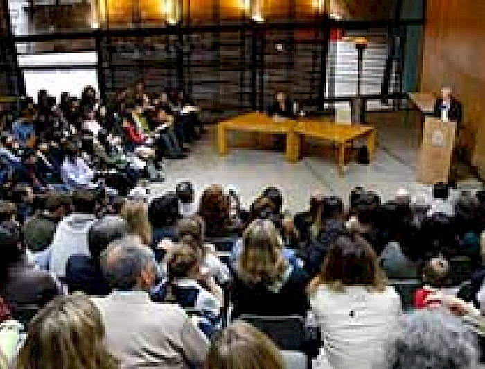 imagen correspondiente a la noticia: "JM Coetzee premia a escolares en programa La Ciudad y las palabras"