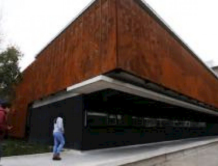 imagen correspondiente a la noticia: "Bendicen nuevas instalaciones del Departamento de Ingeniería Hidráulica y Ambiental UC"