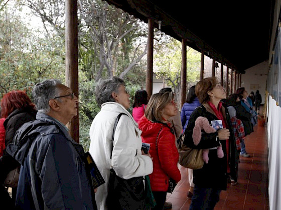 Asistentes al Día del Día del Patrimonio 2018 en la Pontificia Universidad Católica de Chile.