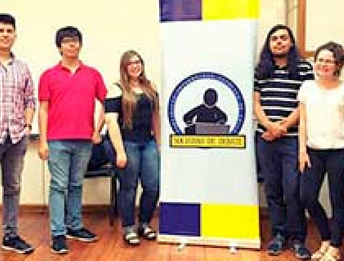 imagen correspondiente a la noticia: "Dupla de debate UC busca conquistar nuevos torneos y atraer a nuevos estudiantes"