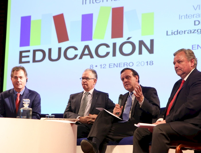 imagen correspondiente a la noticia: "Carta del rector: Seminario Internacional abre oportunidades de compartir desafíos con países lídere"