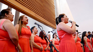 Participación del coro femenino de las internas del Centro Penitenciario San Joaquín.