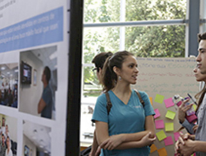 imagen correspondiente a la noticia: "Feria de Odontología UC mostró el trabajo de sus estudiantes en comunidades aplicando la metodología A+S"