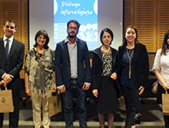 imagen correspondiente a la noticia: "Un interesante y diverso panel debatió sobre cómo lograr el diálogo interreligioso"