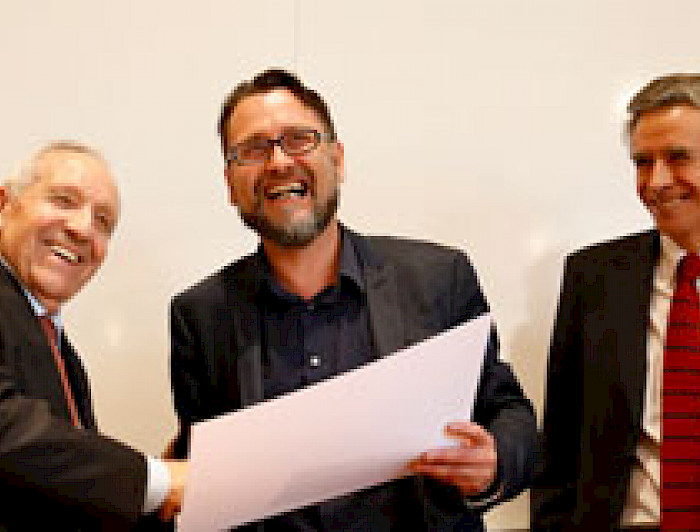 imagen correspondiente a la noticia: "Por "Huáscar", escritor Carlos Tromben gana el Premio Nuez Martín de Letras"