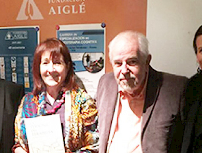 imagen correspondiente a la noticia: "Ediciones UC lanza libro en Argentina"