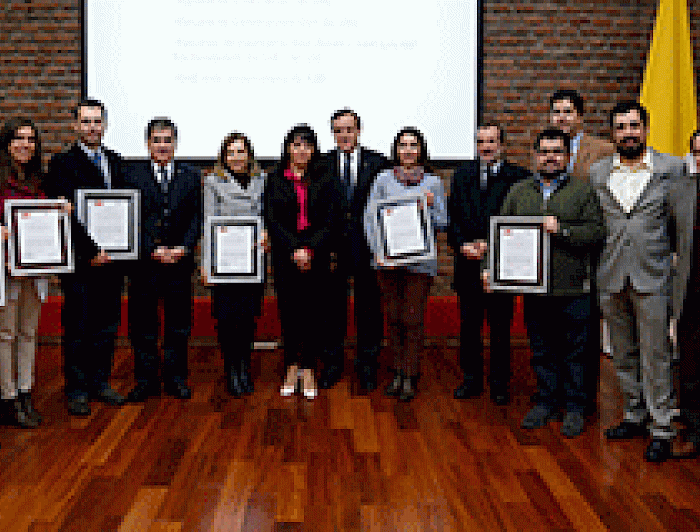 imagen correspondiente a la noticia: "Siete unidades de la UC recibieron certificación del Acuerdo de Producción Limpia Campus Sustentable"