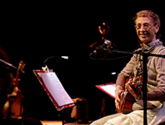 imagen correspondiente a la noticia: "“Historia de una gaviota y del gato que le enseñó a volar”: la obra del Teatro UC que reconquistó al"