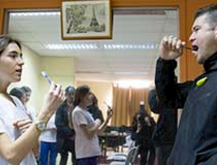 imagen correspondiente a la noticia: "En La Legua, vecinos valoran aporte realizado por Odontología de la Universidad Católica"