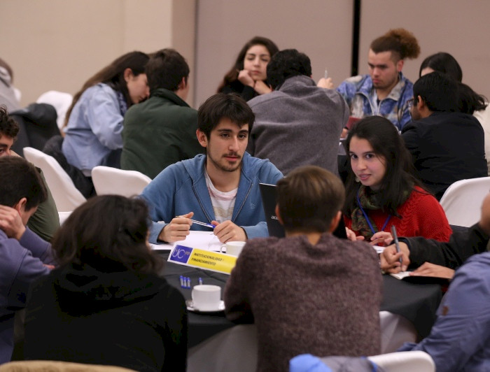 imagen correspondiente a la noticia: "La UC aprueba la creación de un Foro Universitario"
